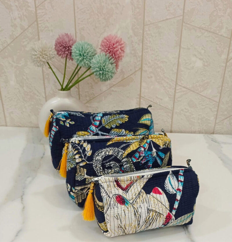 Cosmetic pouches - set of 3 with waterproof lining