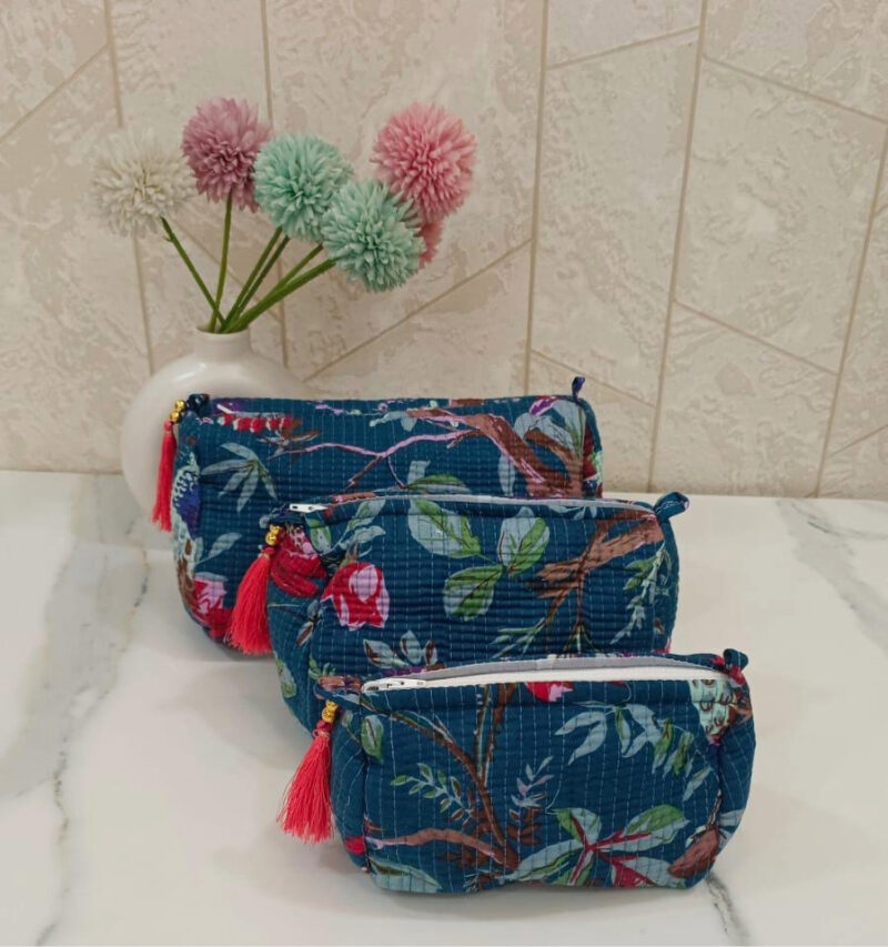 Cosmetic pouches - set of 3 with waterproof lining